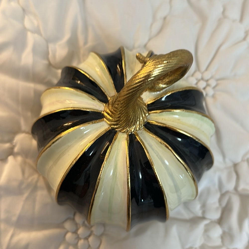 Mackenzie Childs pumpkin - Picture 6 of 9